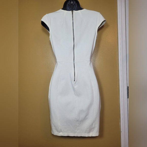 Lulu’s Sheath White Mini Dress Exposed Zipper sz S - Picture 3 of 10